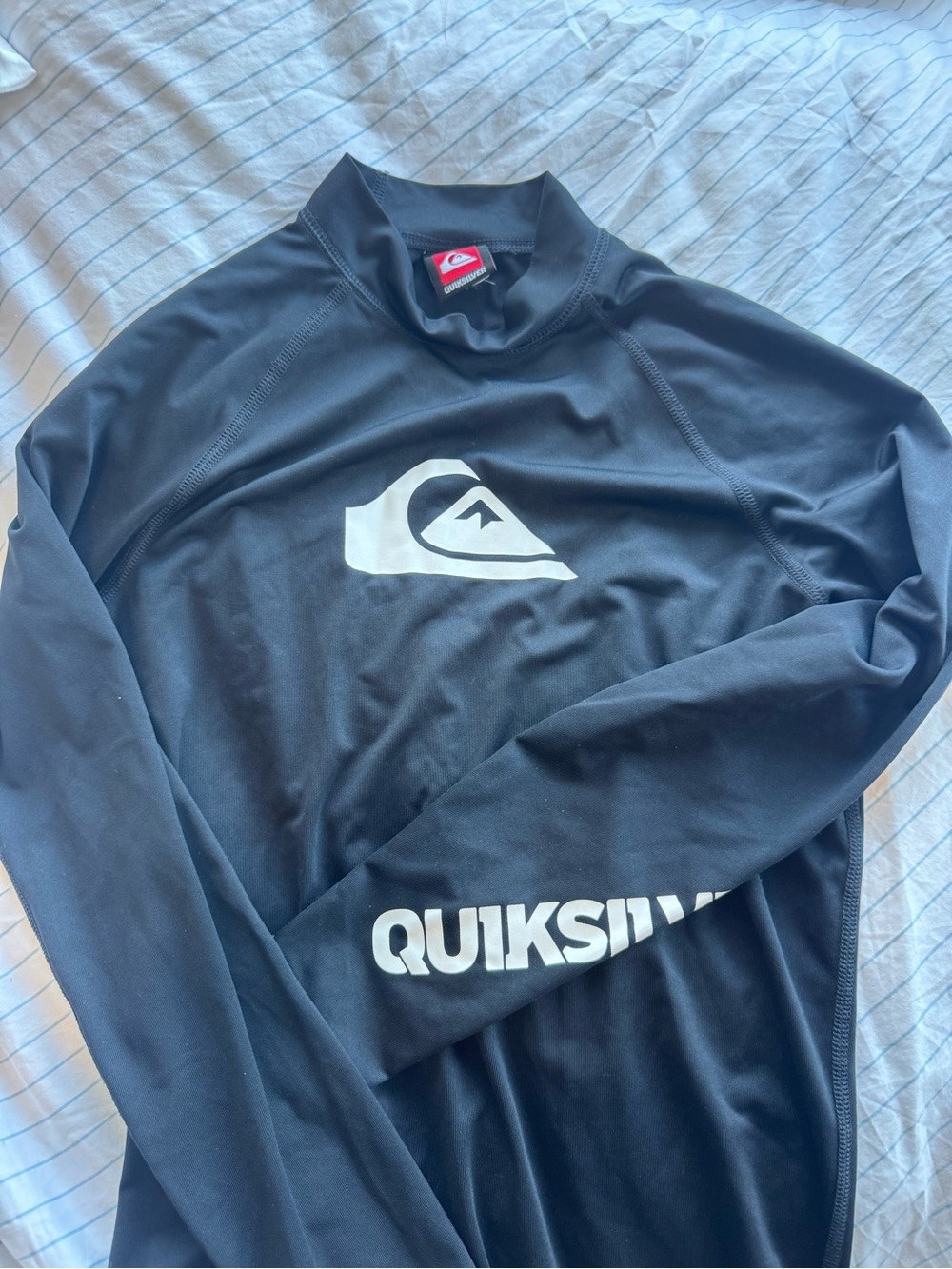 Quiksilver Black Long Sleeve Surf/Swim Shirt. Size: S/M womens - Picture 2 of 2